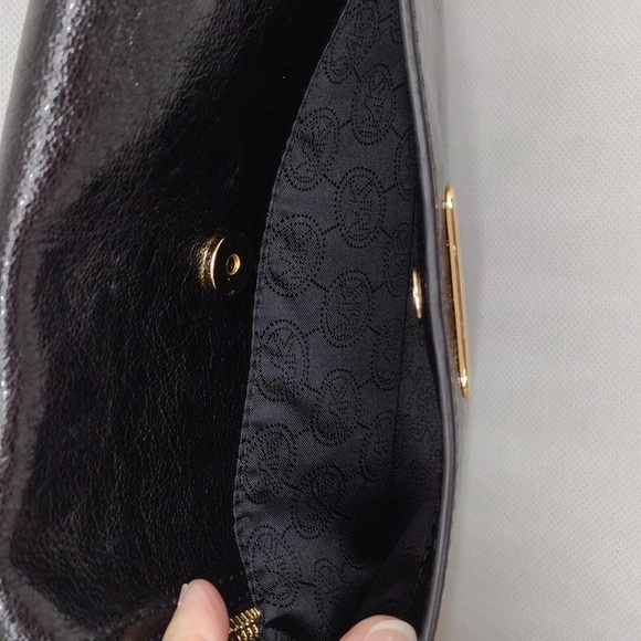 Michael Kors Naomi Black Leather Clutch with Detachable Gold Chain Strap - Picture 6 of 14